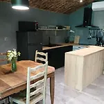 Estiva - Le Loft Du Hobbit - Piscine, Spa, Nature Holiday home Lapeyrugue