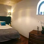 Holiday home Estiva - Le Loft Du Hobbit - Piscine, Spa, Nature